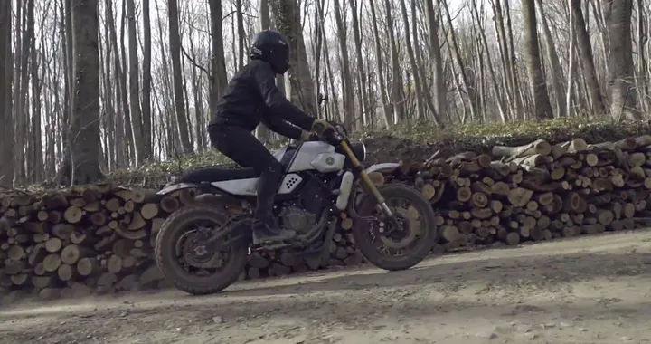 New Yard Built XSR700 by Bunker Custom Motorcycles