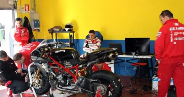 Test Vallelunga SBK: in pista il Team Ducati Roma ed il Team Martini Corse