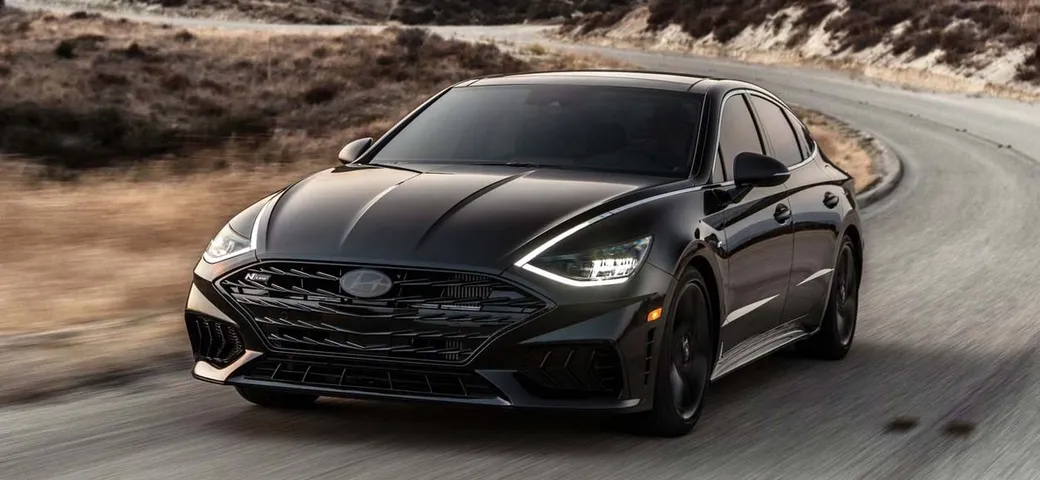 Hyundai Sonata N Line: debutta la Night Edition