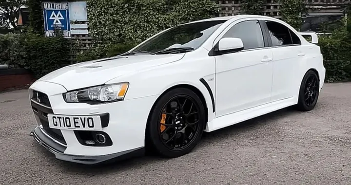 Mitsubishi Lancer Evolution X FQ-440 MR: La leggenda compatta che sfida le hypercar