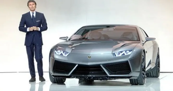 Lamborghini Estoque: si farà attendere per molto