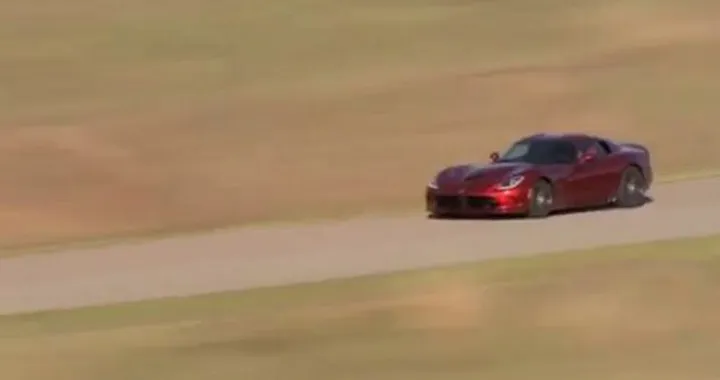 SRT Viper in video