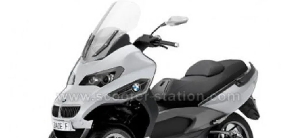 Bmw prepara il suo Mp3 per il 2012