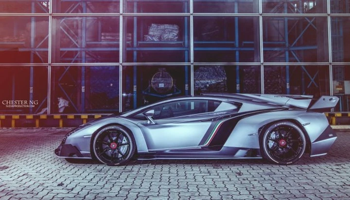 Lamborghini Veneno: il secondo esemplare arriva ad Hong Kong