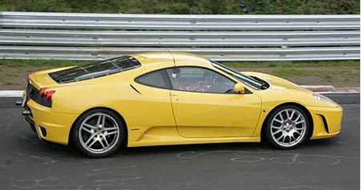Ferrari F430 CS: foto spia al Nurburgring