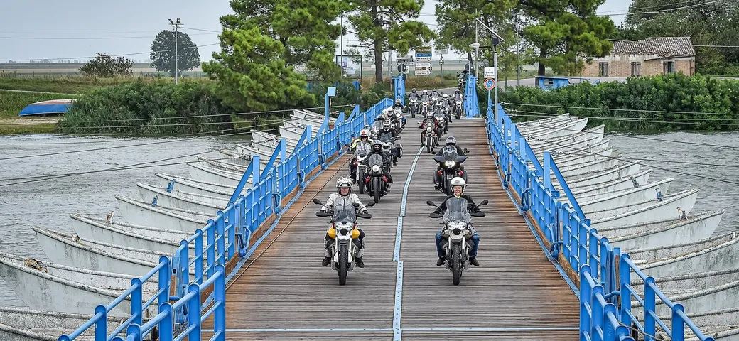 Moto Guzzi Experience 2021, iscrizioni aperte: in calendario il 