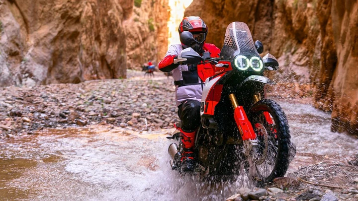 ingrandisci immagine