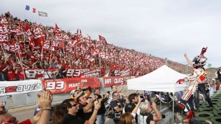 Pagelle MotoGP Valencia 2013: Marquez leggenda. Lorenzo, Pedrosa, Rossi: omaggi al nuovo baby “imperatore”