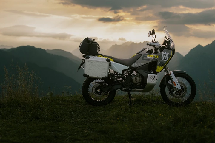 Husqvarna Norden 901 Expedition 2025 borse laterali