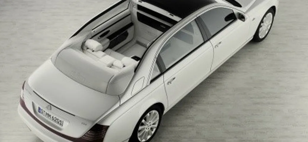 Maybach 62 Landaulet: superlusso en plein air per un milione di Euro