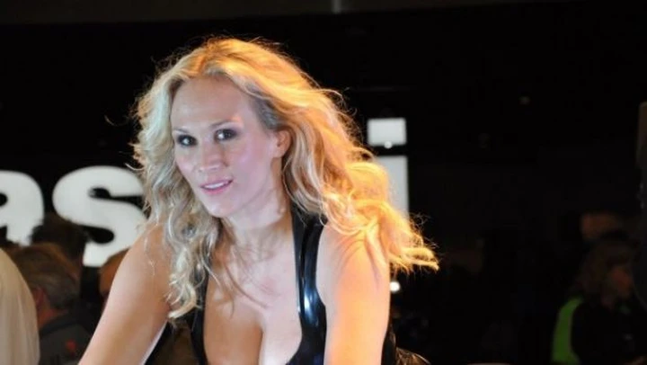 Sexy Bikers: le ragazze del Salone di Colonia - Parte 2