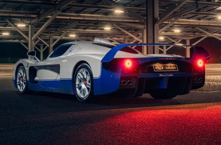Maserati MC12 all'asta: in vendita un rarissimo esemplare con soli 2.024 km