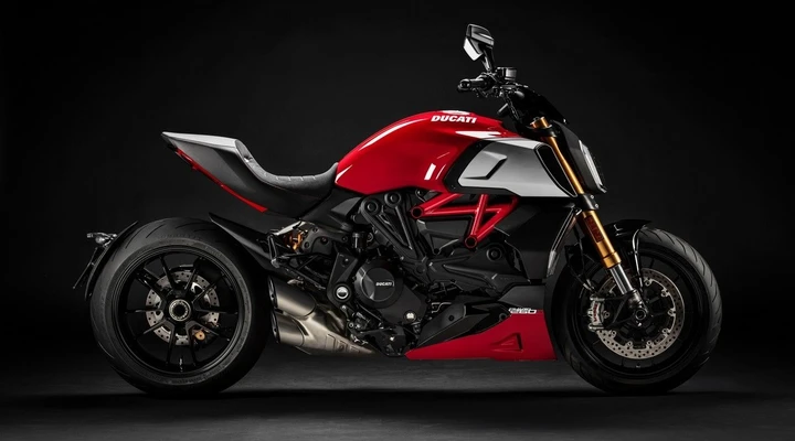 Ducati Diavel 1260 S premiato ai Good Design Award