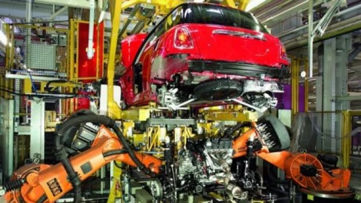Mini: BMW trasferirà parte della produzione in Germania