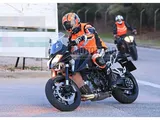 KTM 1290 Super Duke GT 2021: beccata nelle mani di Jeremy McWilliams