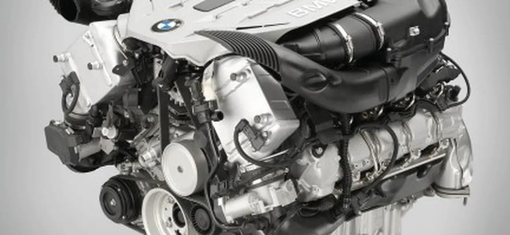 Bmw: a Monaco spazio ai 4 cilindri