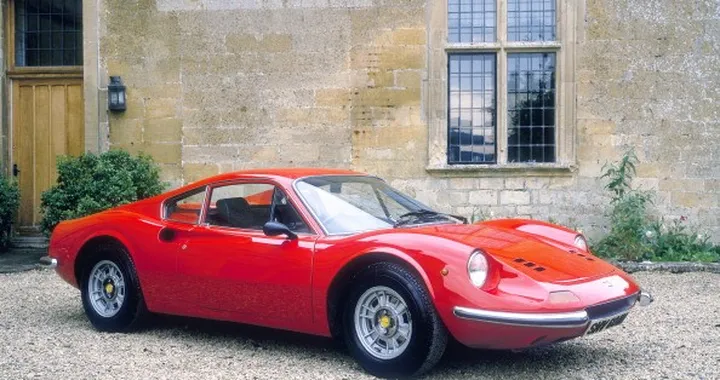 Ferrari Dino 246 GT all'asta ad Amalia Island con RM Sotheby's
