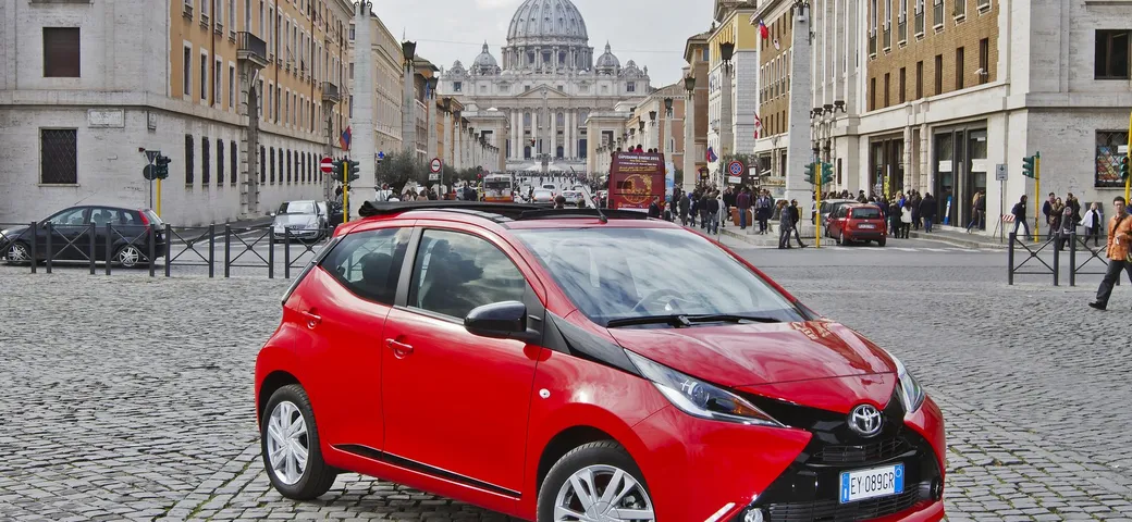 Toyota Aygo X-Wave: la nostra video prova su strada