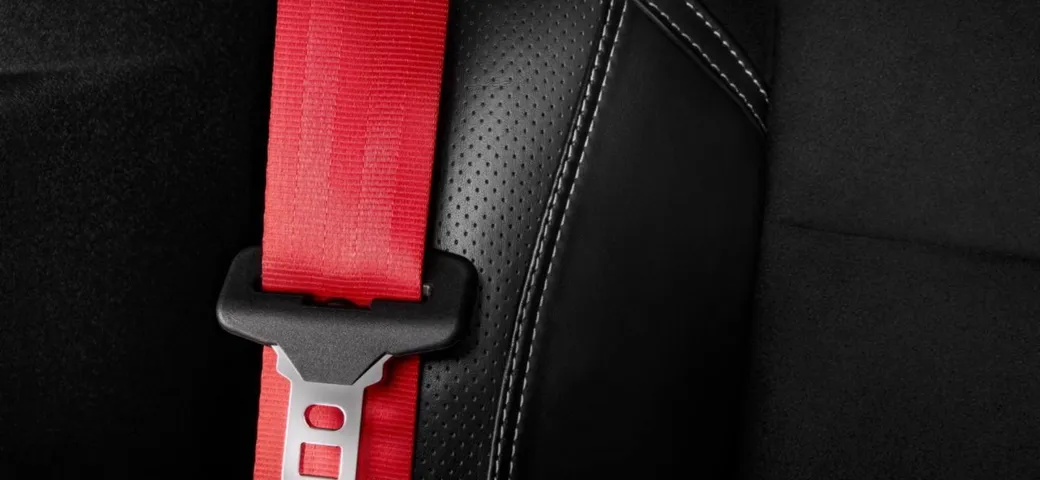 Cinture di sicurezza: le categorie che possono non indossarle