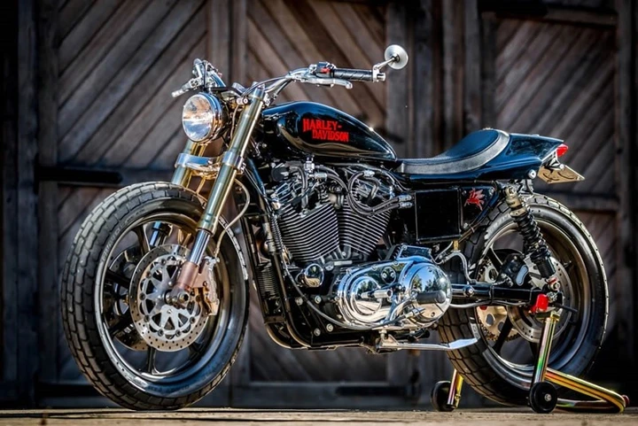 Mule Motorcycles Sportster 1200 tracker