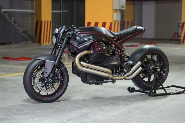 Officine Rossopuro Animanera: il lato oscuro di Moto Guzzi