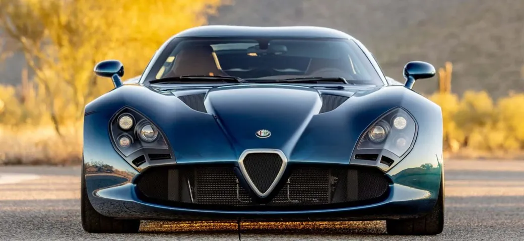 La Dodge Viper travestita da Alfa Romeo TZ3 Stradale