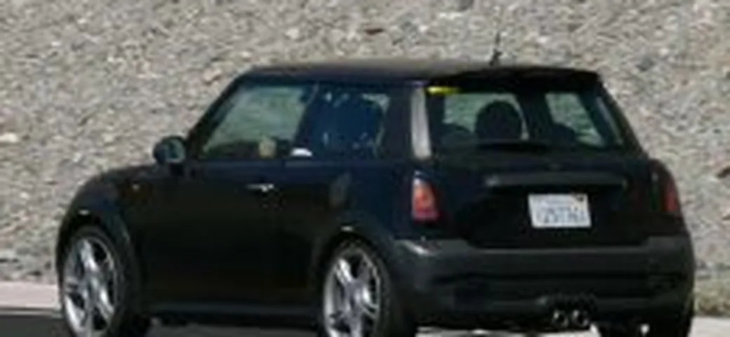 La cura dimagrante della Mini Cooper S R56: 90 kg in meno