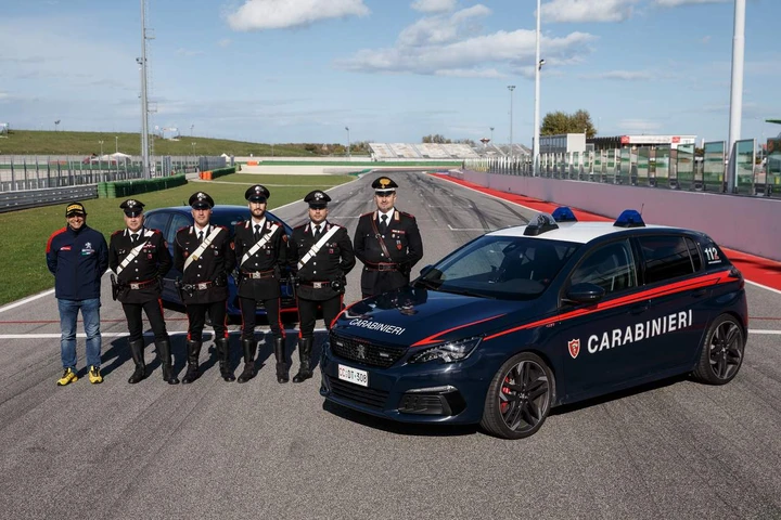 Carabinieri e Peugeot ancora insieme