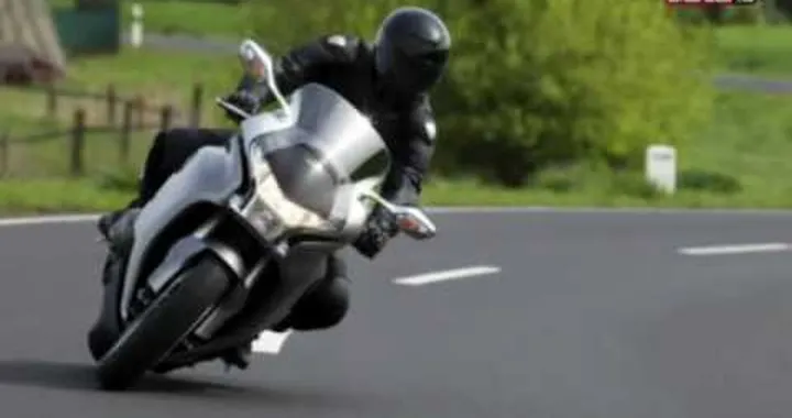 Honda VFR 1200 DCT - TEST