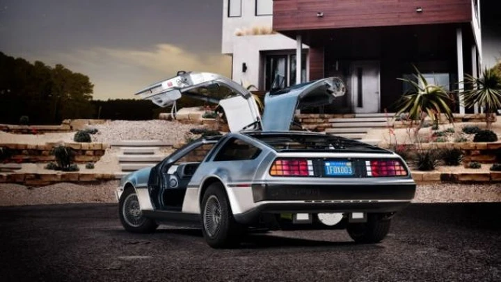 DeLorean DMC-12 EV