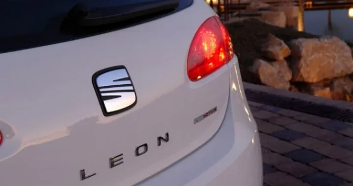 Seat Leon 1.6 TDI CR 105 cavalli: prezzi da 20.160 euro