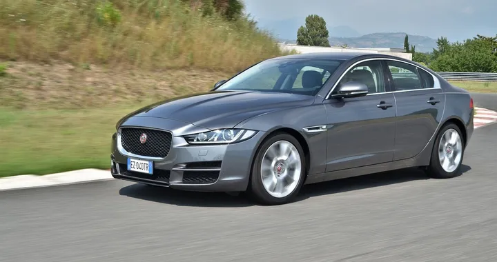 Jaguar XE 2.0d: la prova su strada