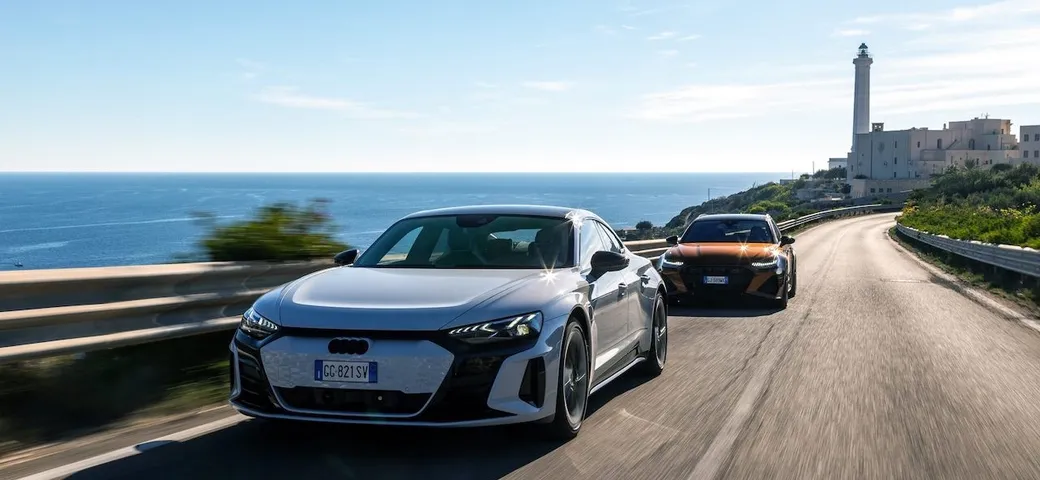 Audi RS6 VS RS e-tron GT: la guerra dei mondi