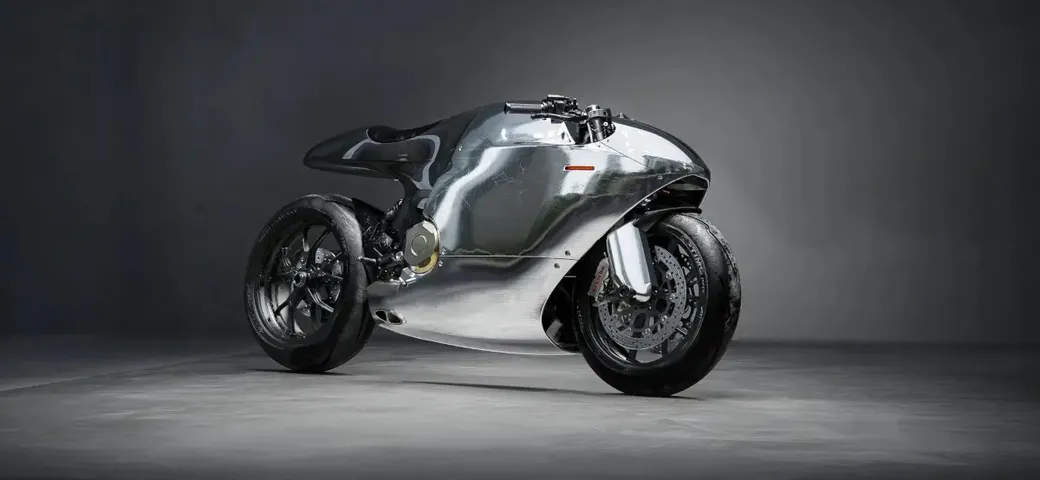 Ducati Monster by Bandit9: quando la moto diventa arte