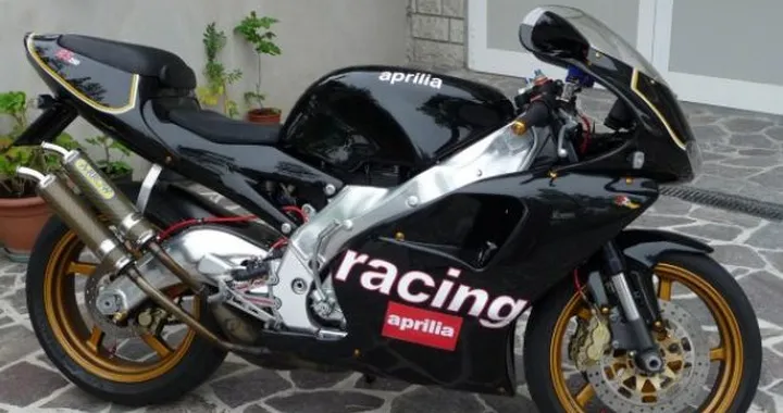 Foto del giorno: Aprilia RS250 del 1998