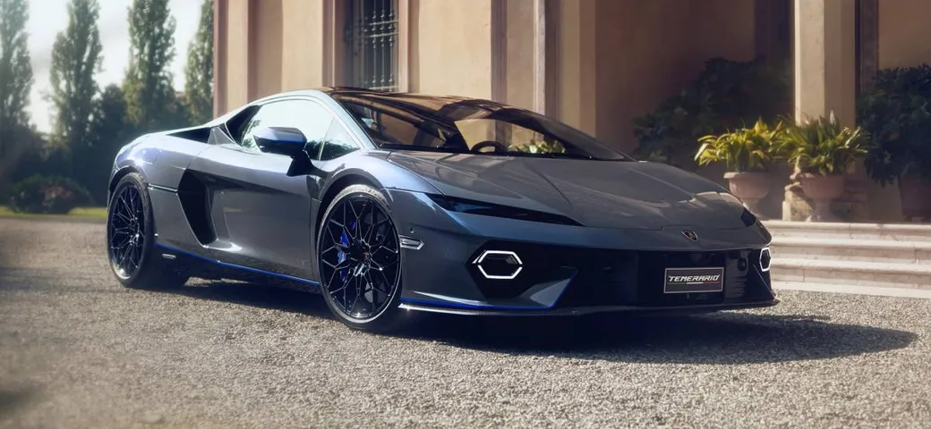 Temerario Ad Personam Porto Cervo: Lamborghini celebra la Sardegna