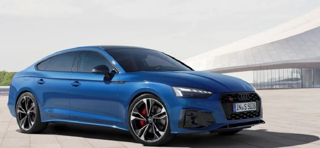 Audi S4 e S5 Black Edition: dotazioni, novità, prezzi