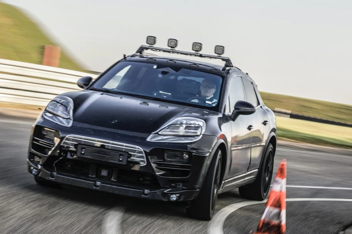 Porsche Macan Electric: nuove informazioni sulla versione elettrica