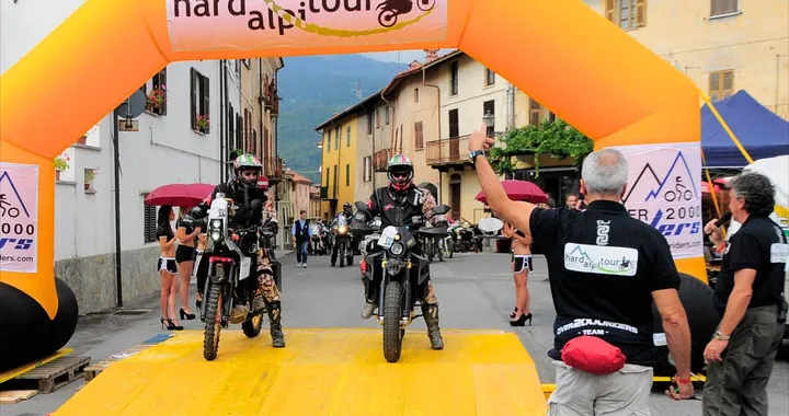 Tacita, unica elettrica all'HardAlpiTour