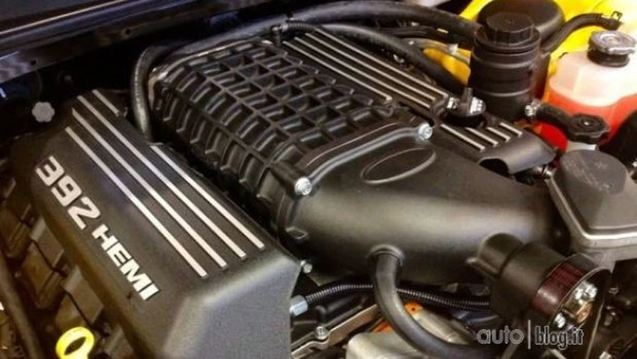 Hennessey: un kit d'elaborazione per il V8 HEMI 6.4