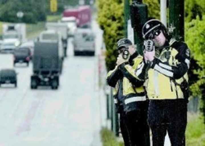 Quelle sagome dei poliziotti canadesi