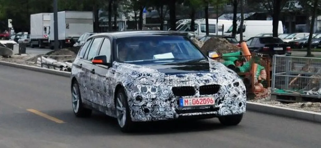 Foto spia nuova BMW Serie 3 Touring