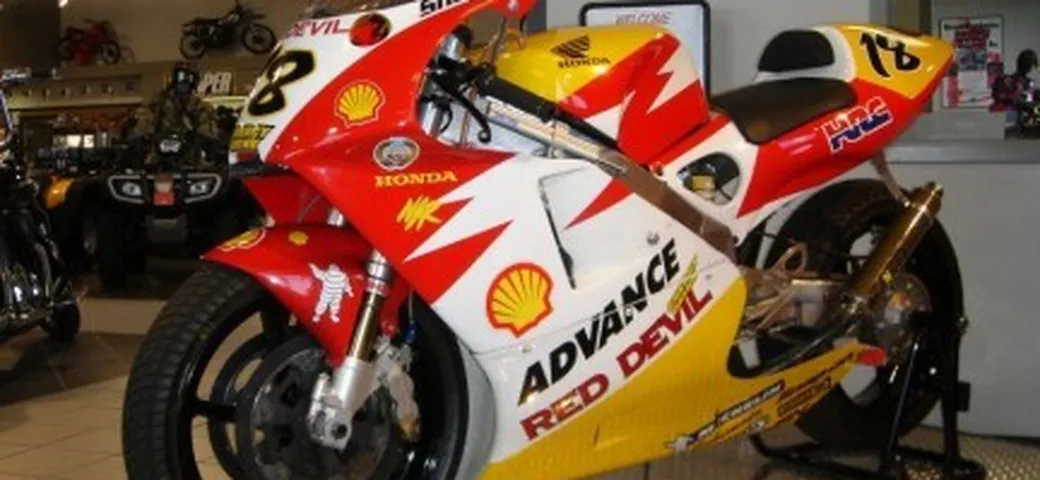 Honda NSR500 del 1998 in vendita su eBay
