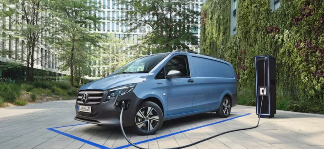 Mercedes-Benz Vito, 30 anni del van campione di versatilità