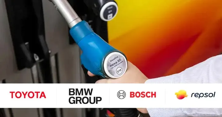 BMW e Toyota testano la benzina rinnovabile al 100%: parte il progetto pilota