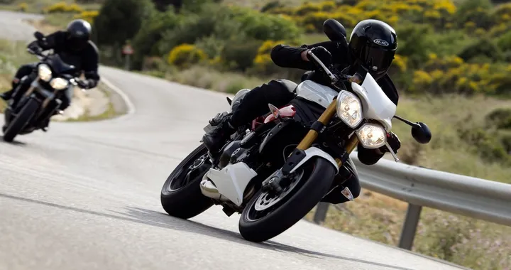 Triumph: promozioni per ottobre 2015