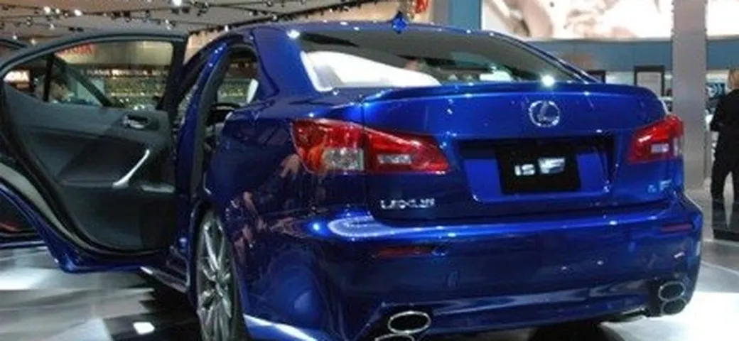 Lexus IS-F - dettagli