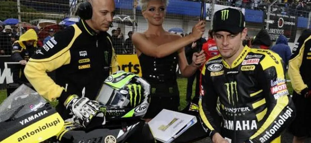 MotoGP: Cal Crutchlow sotto i ferri. Operazione al braccio sinistro, poi subito in Inghilterra