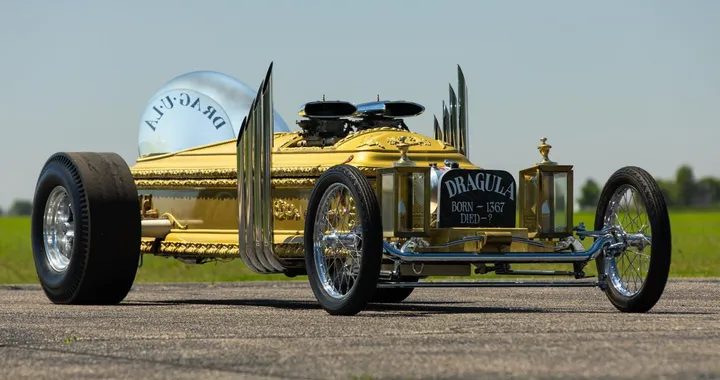 Aste auto: in vendita la replica del Dragula Coffin