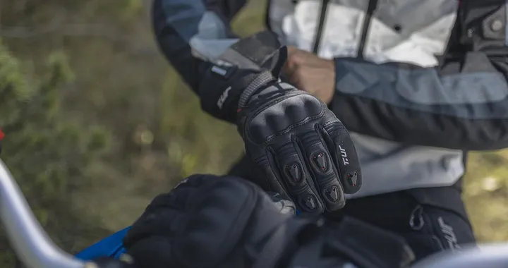 T.ur G-Warm 3: debuttano i nuovi guanti riscaldabili per l’inverno